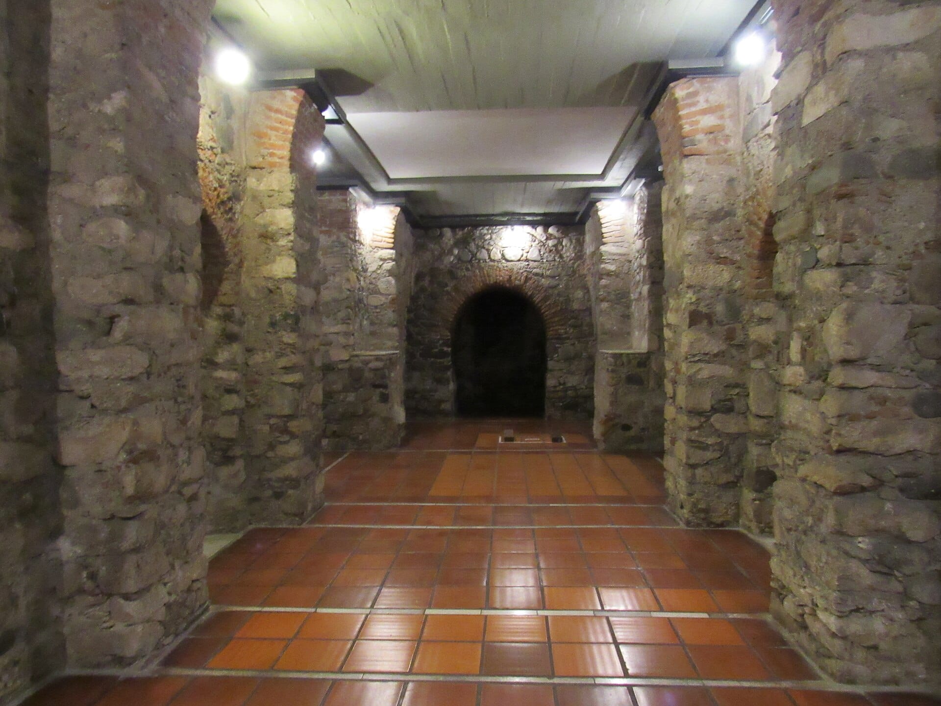 Brick vaulted arches of the underground Cripta Jesuítica