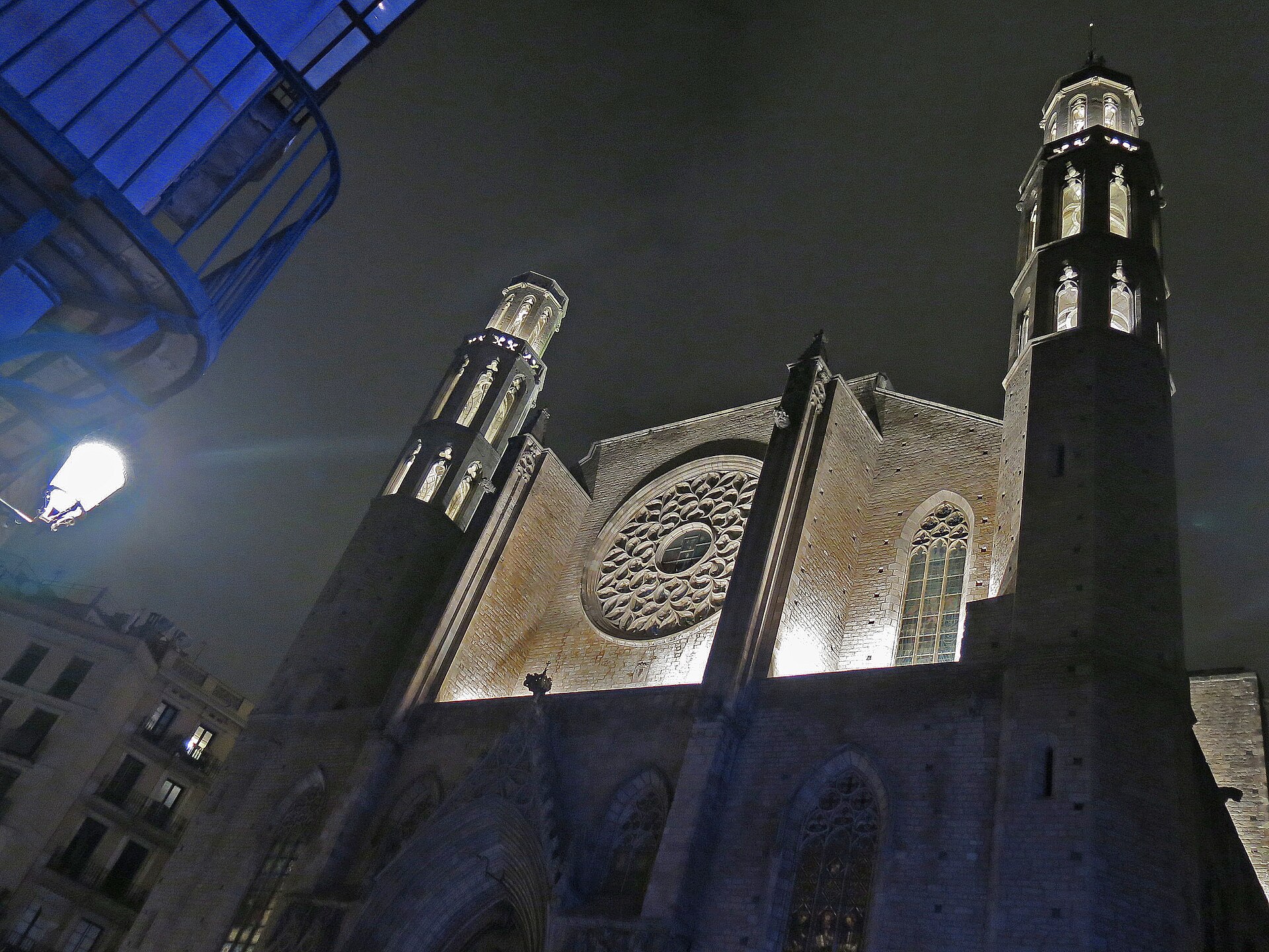 Santa Maria del Mar basilica lit at night in El Born