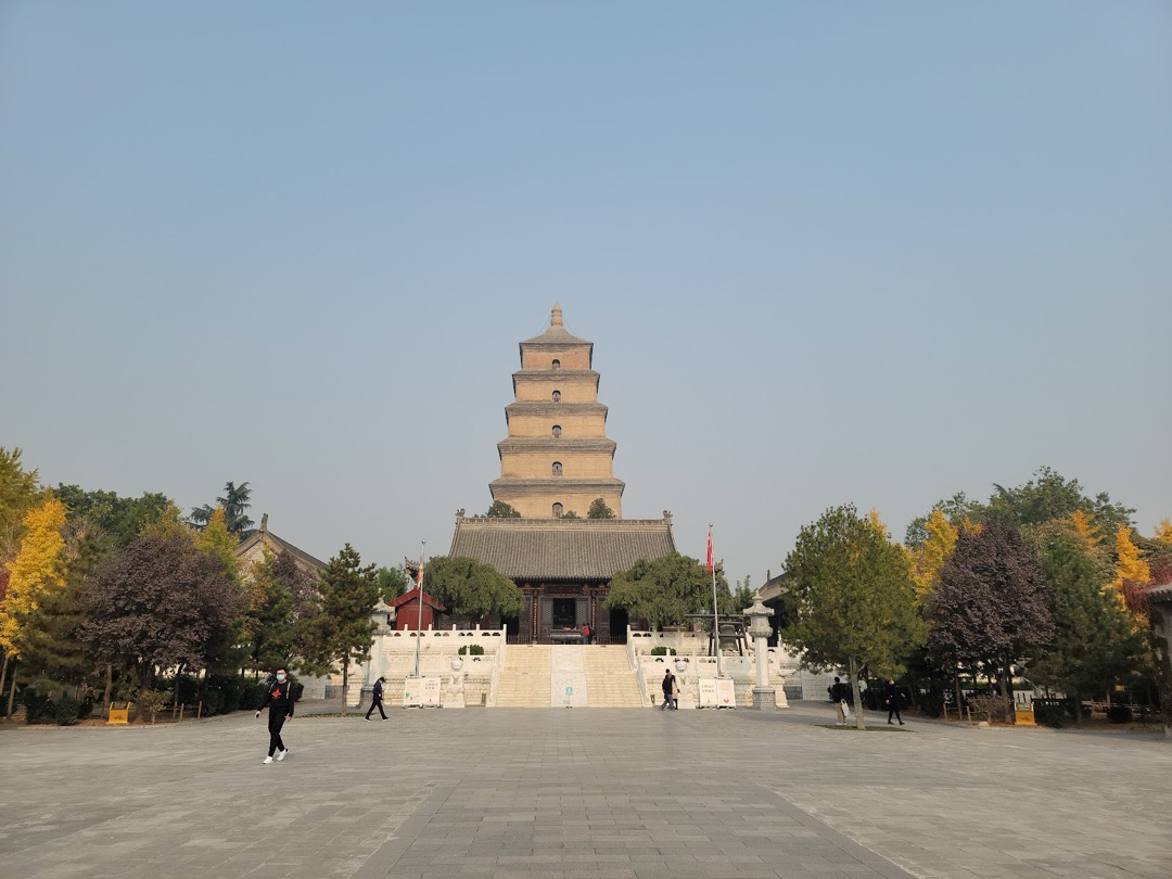 Giant Wild Goose Pagoda photo 2