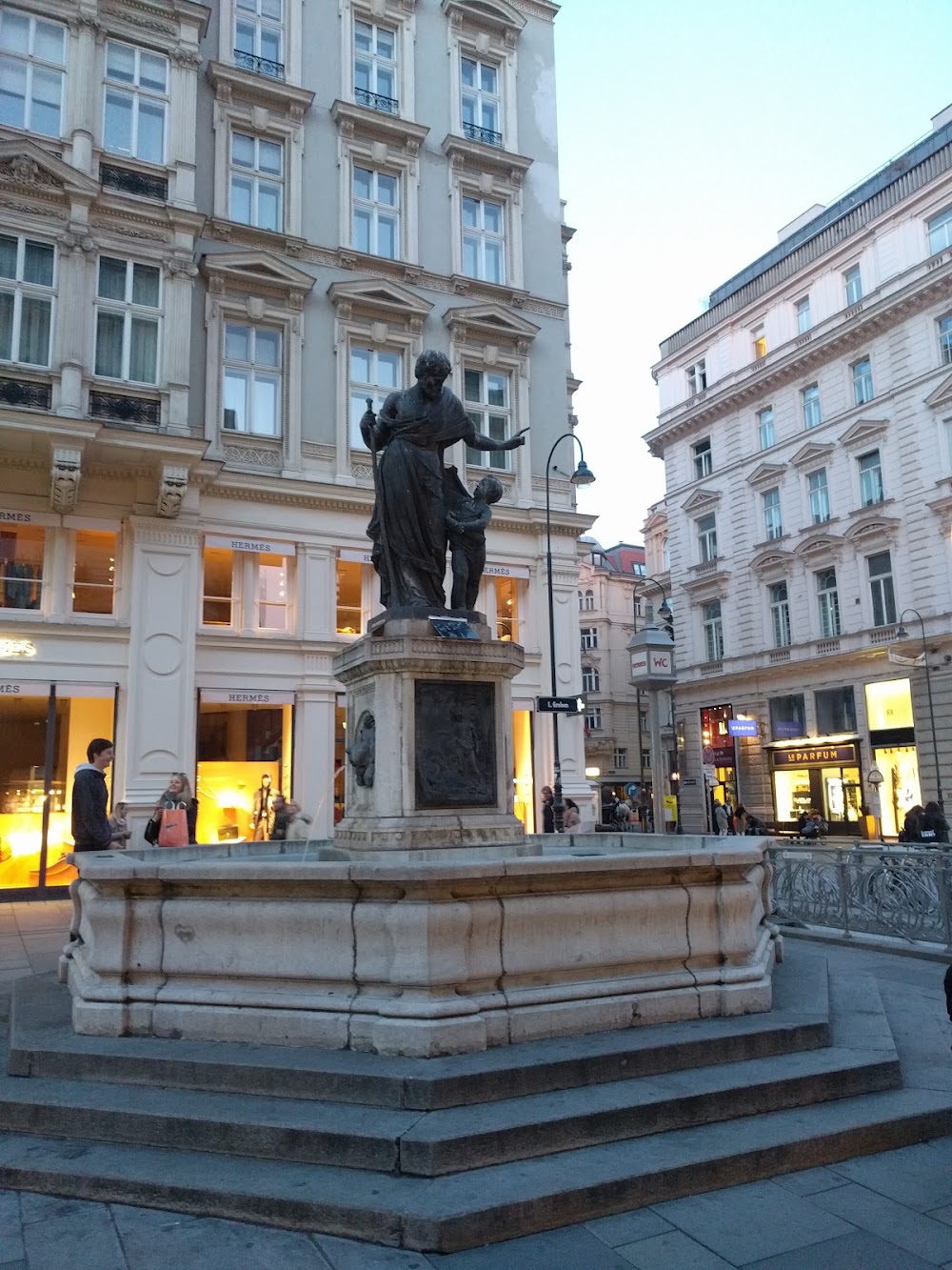 Column of Pest photo 2