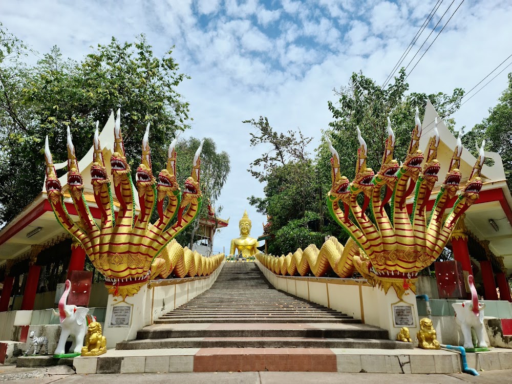 Wat Phra Yai (Big Buddha Hill) photo 2