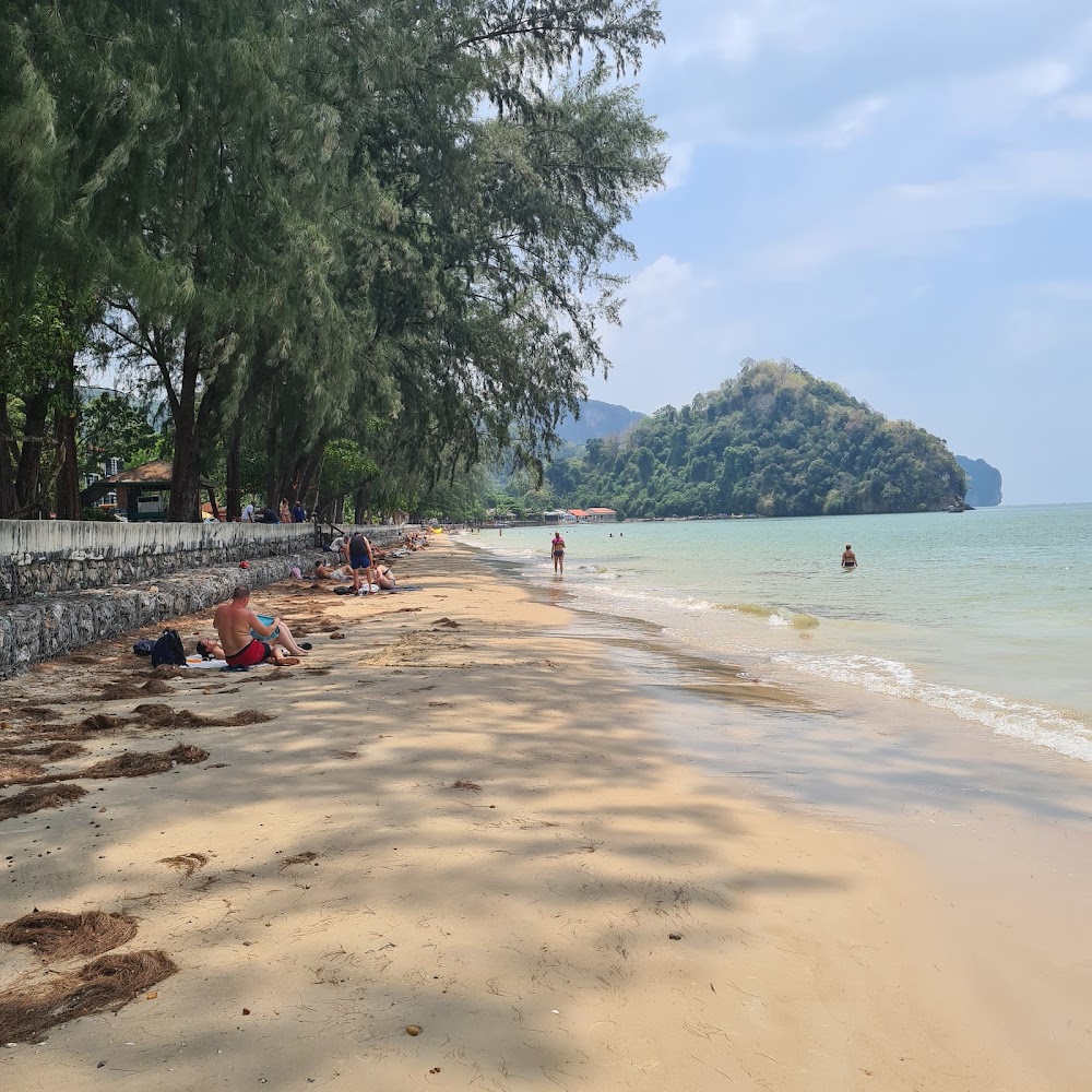 Nopparat Thara Beach photo 2