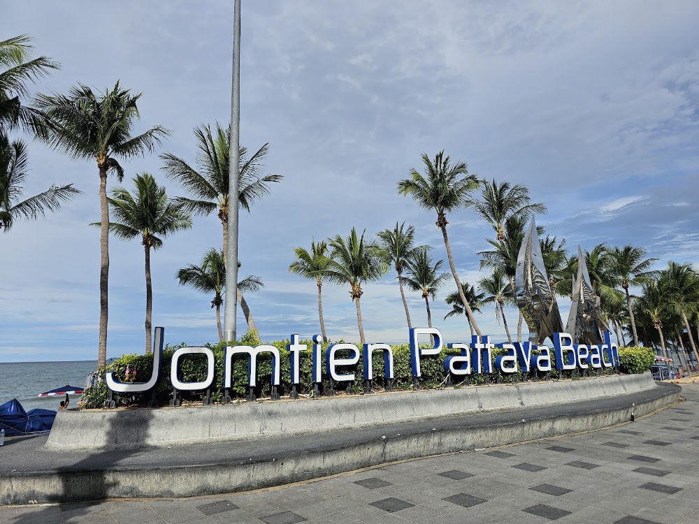 Jomtien Beach photo 3