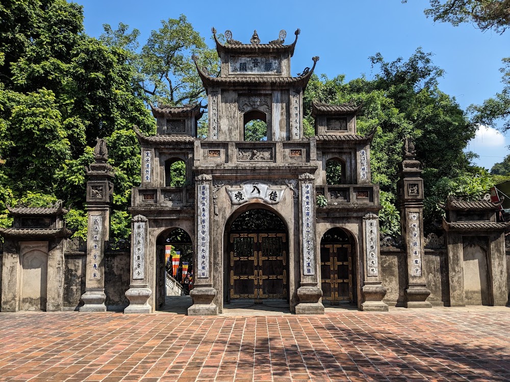 Perfume Pagoda photo 2