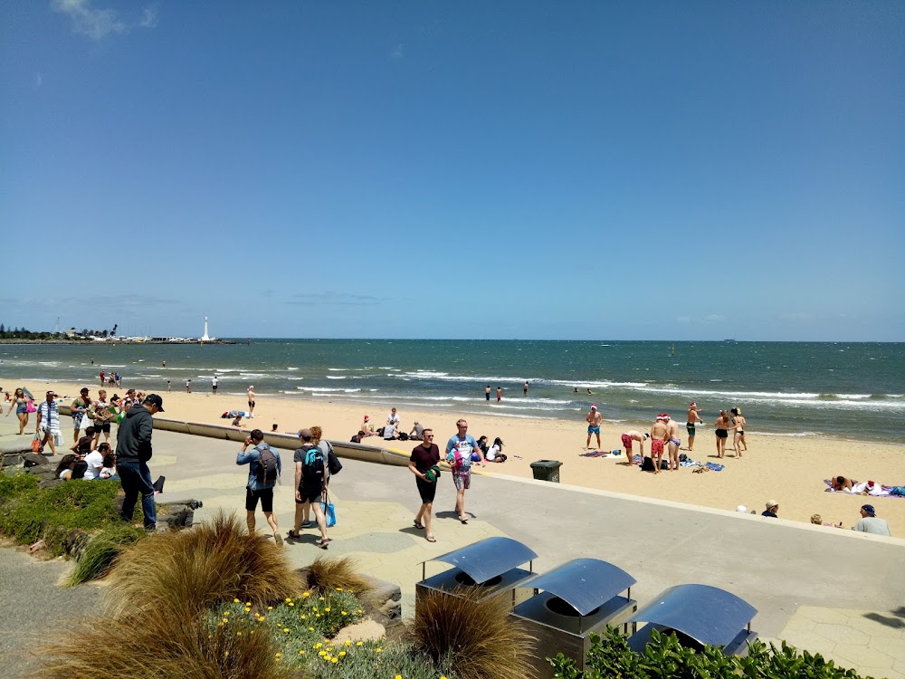 St. Kilda Beach photo 3