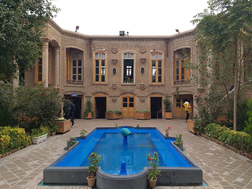 Darougheh Historical House