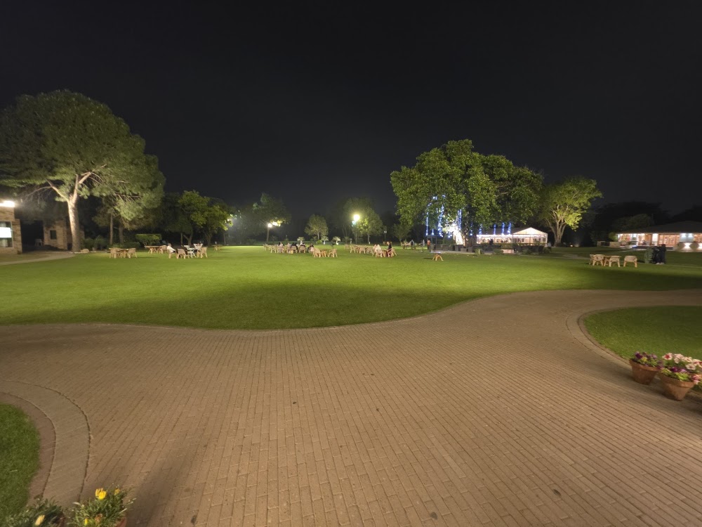 Lahore Garrison Golf and Country Club photo 3