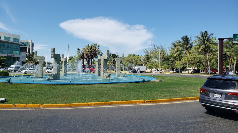 Avenida Kukulkan