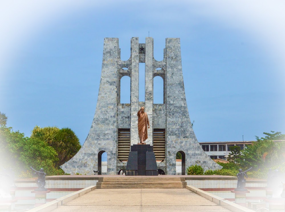 Kwame Nkrumah Mausoleum photo 2