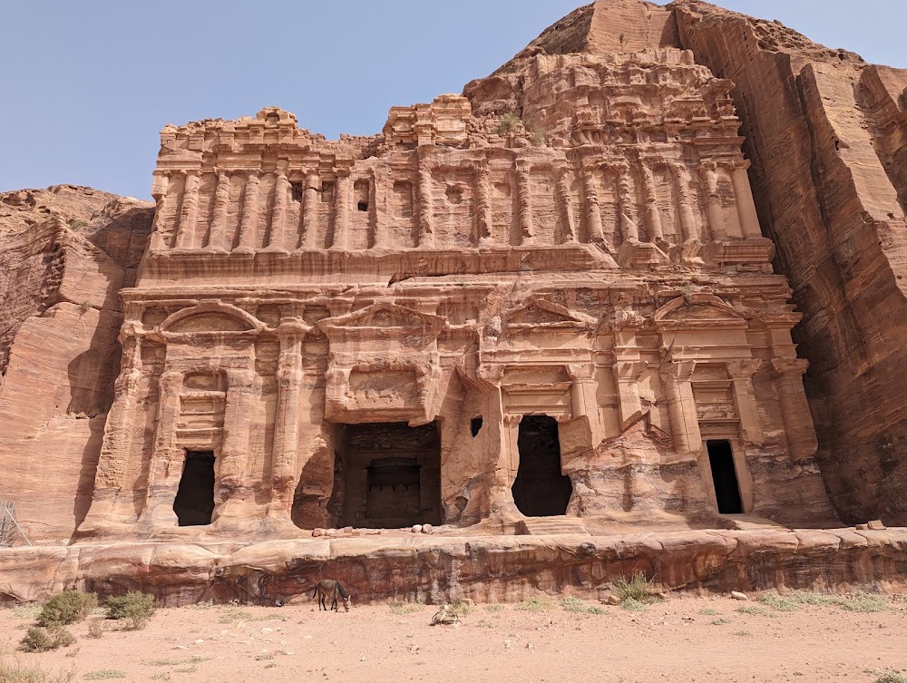 Royal Tombs photo 2
