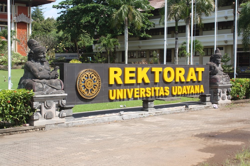 Udayana University photo 3
