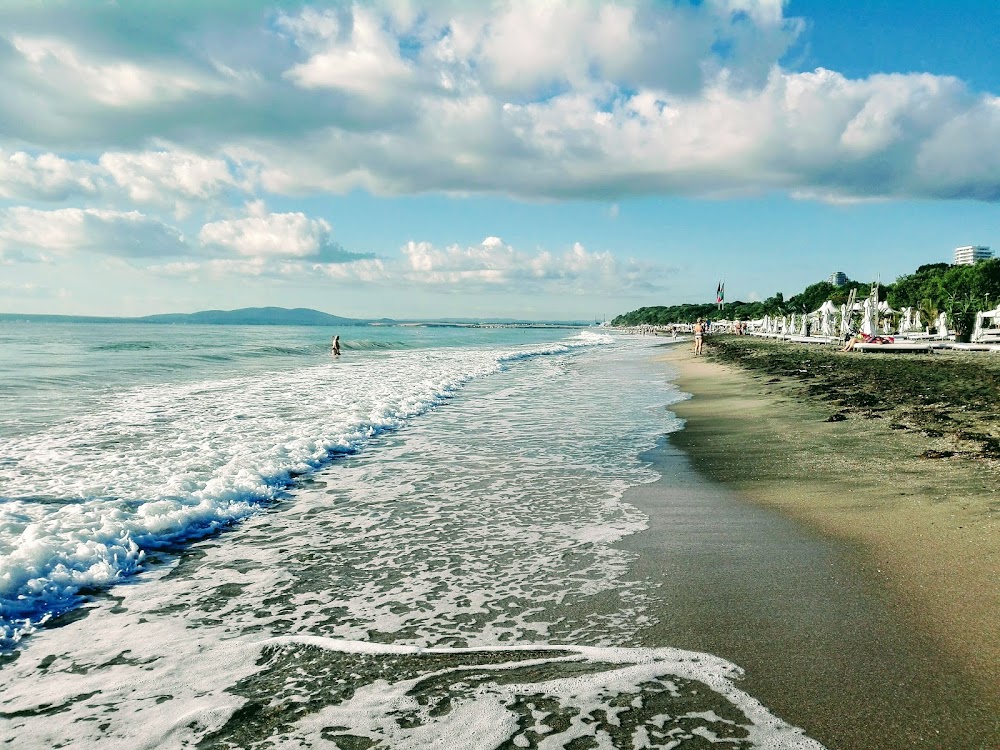 Burgas Beach photo 2