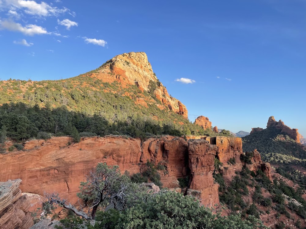 Soldiers Pass Trail