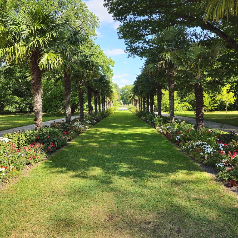 Botanical Gardens Flora photo 2