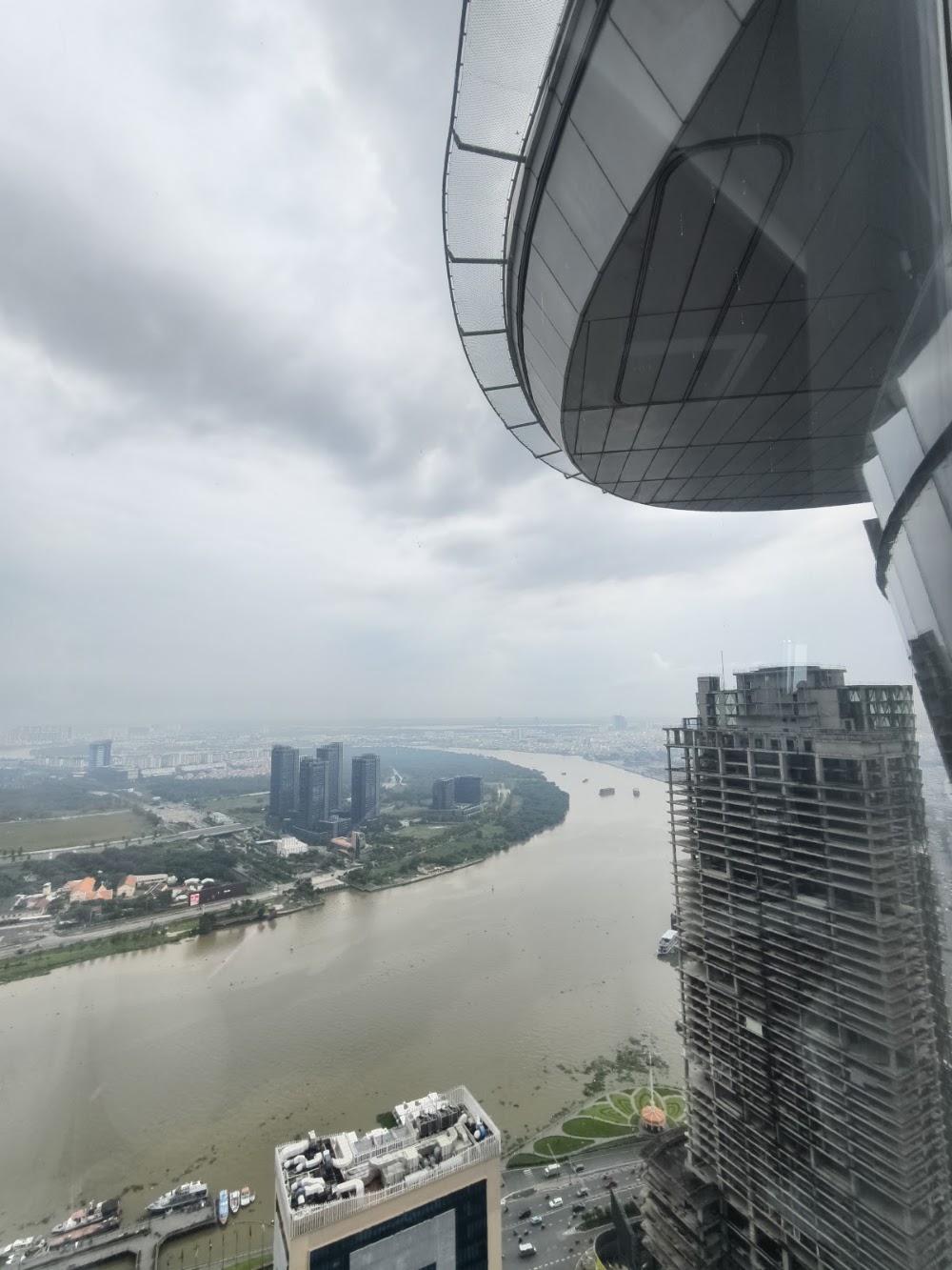 Saigon Skydeck photo 3