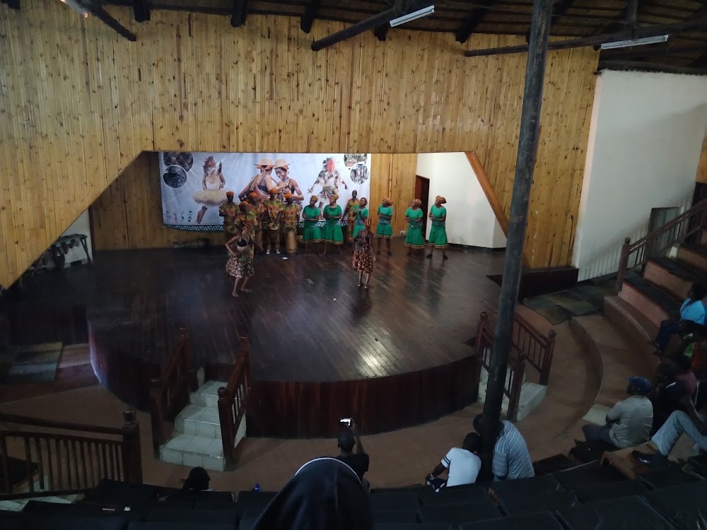 Maramba Cultural Village