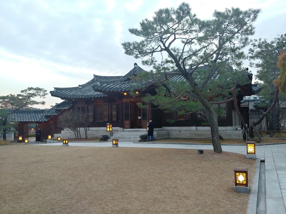 Korea Furniture Museum photo 2