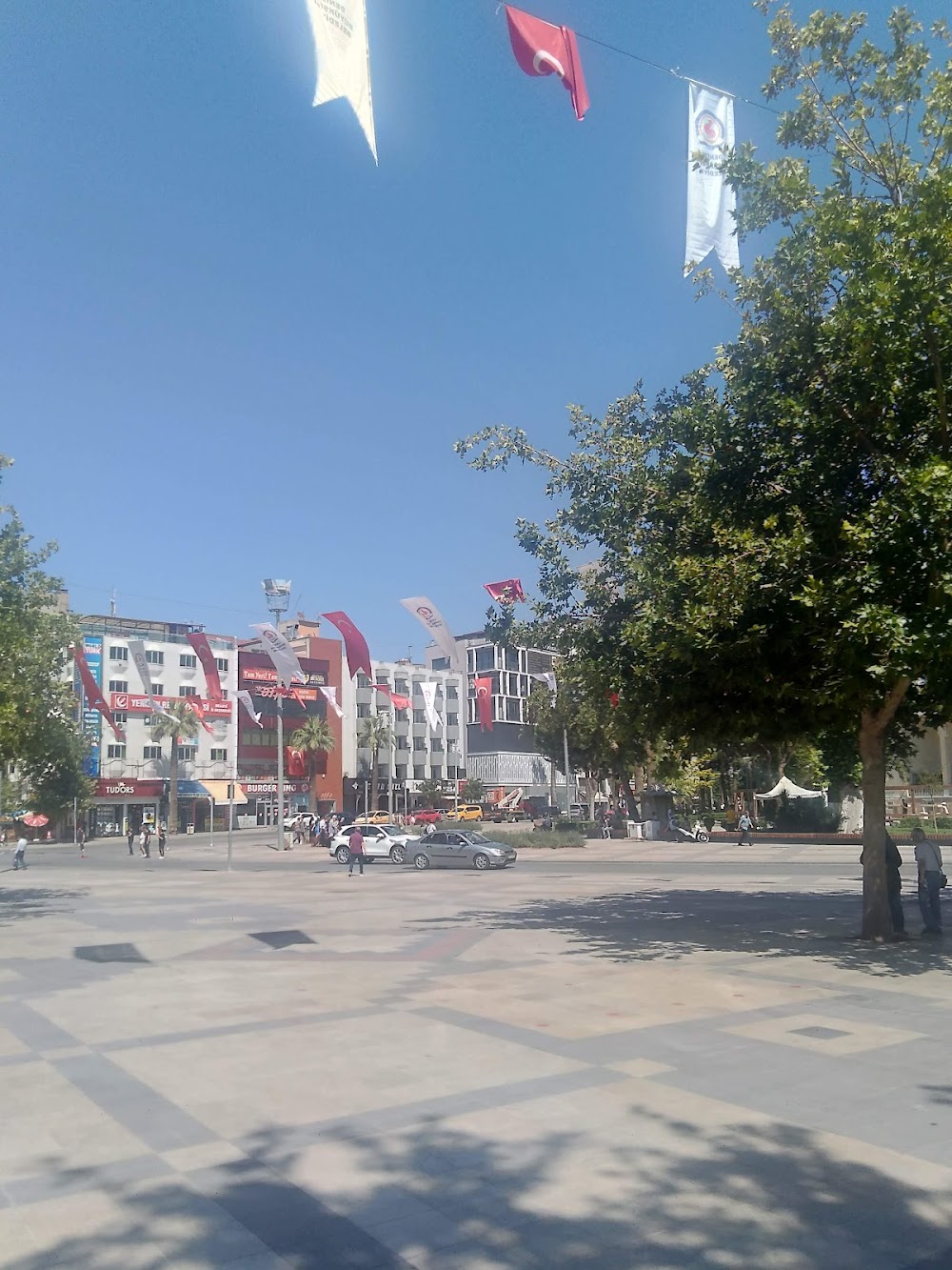 Denizli Çınar Square photo 3