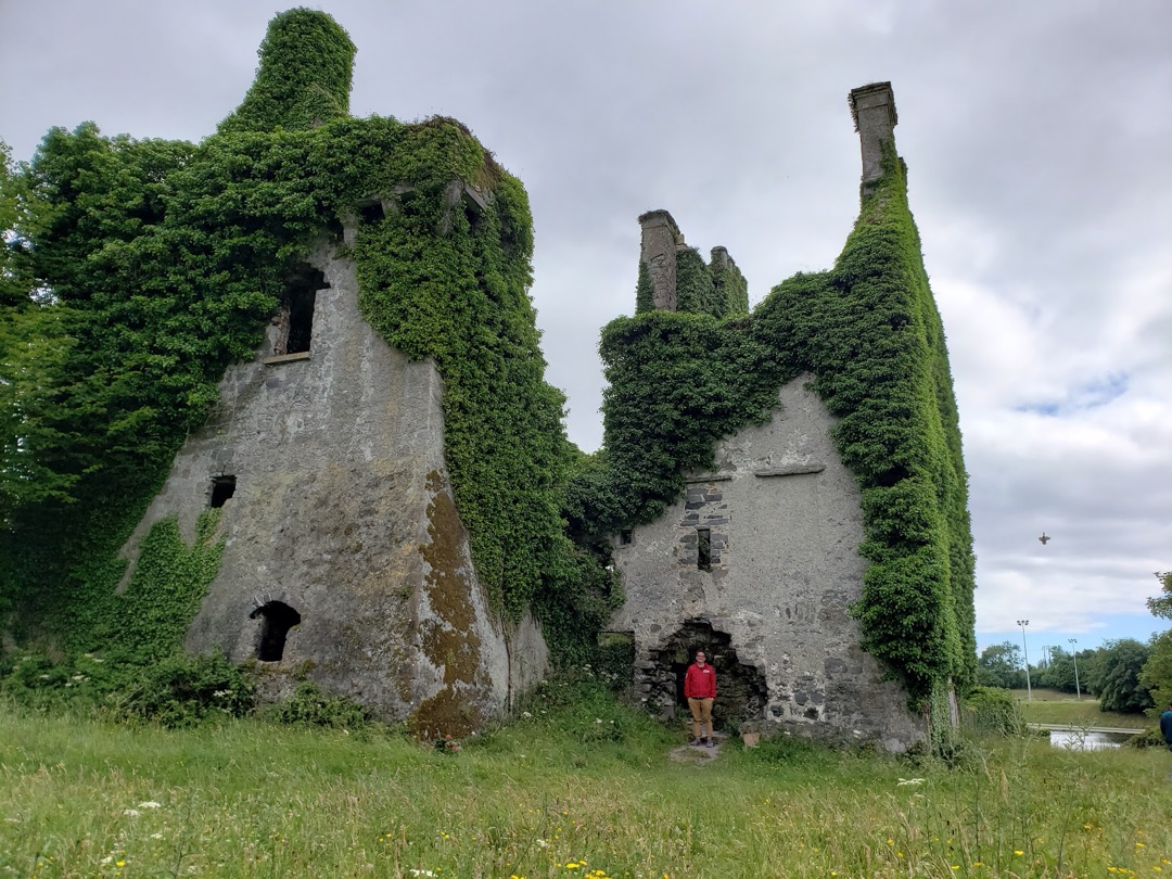 Menlo Castle