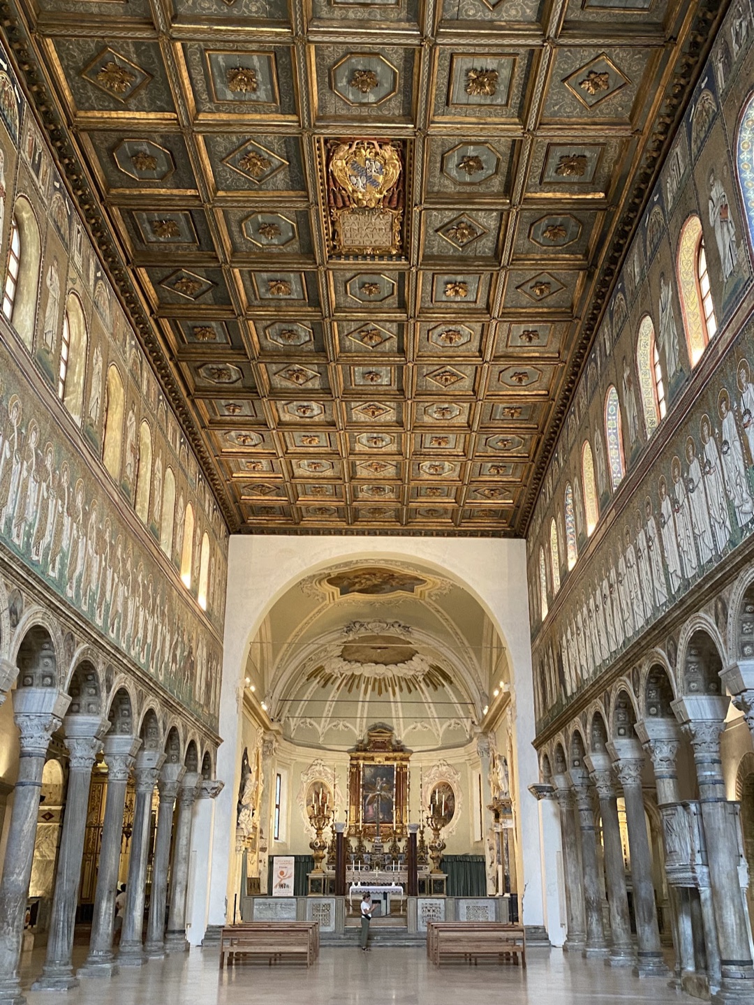 Basilica di Sant'Apollinare Nuovo photo 2