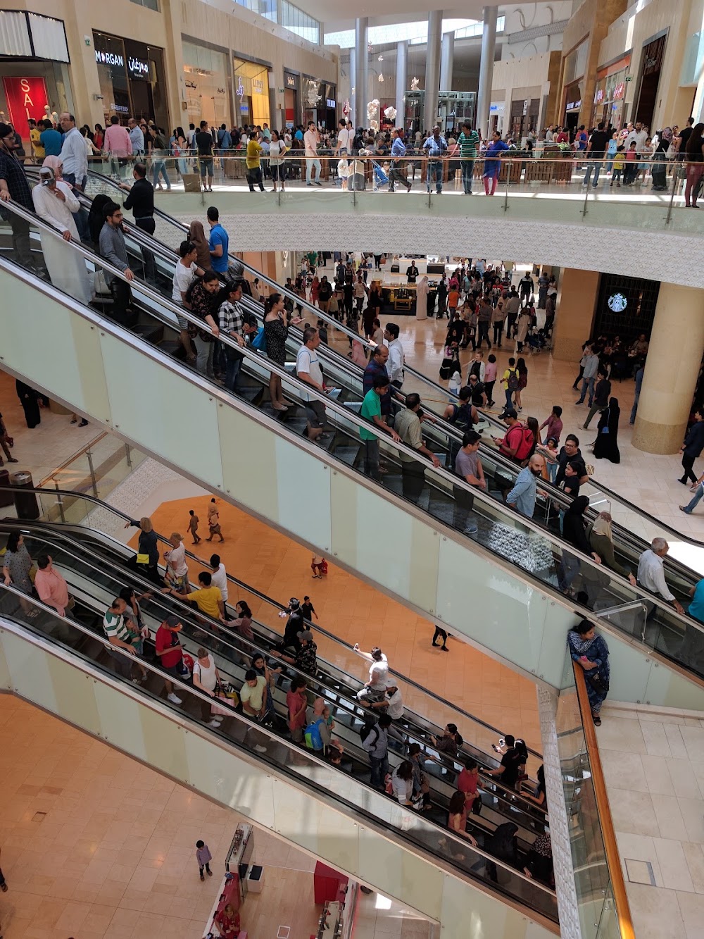 Yas Mall photo 2