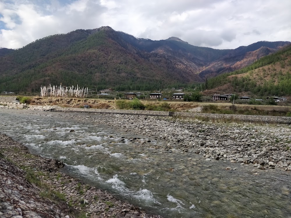 Bhutanese Traditional Hot Stone Bath photo 2
