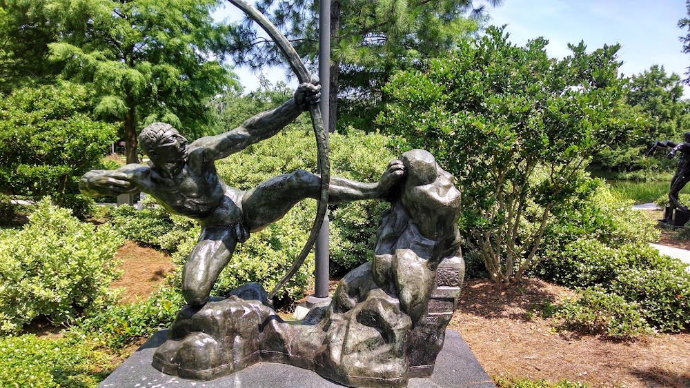 The Sydney and Walda Besthoff Sculpture Garden photo 2