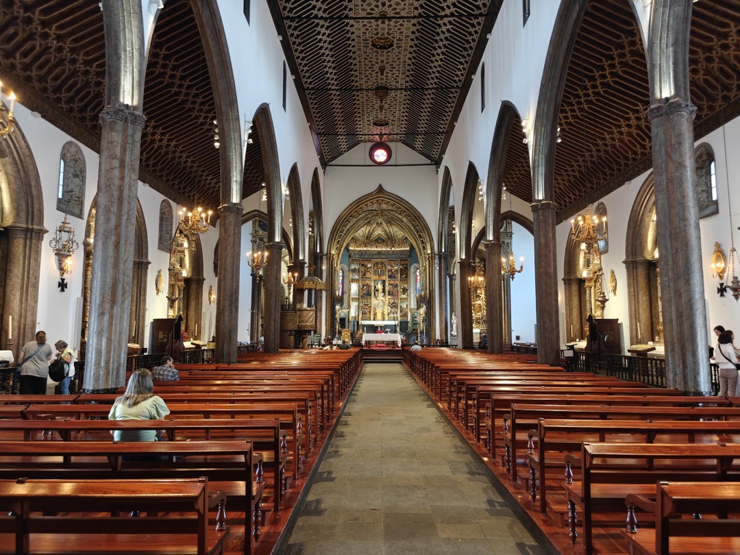 Funchal Cathedral photo 3