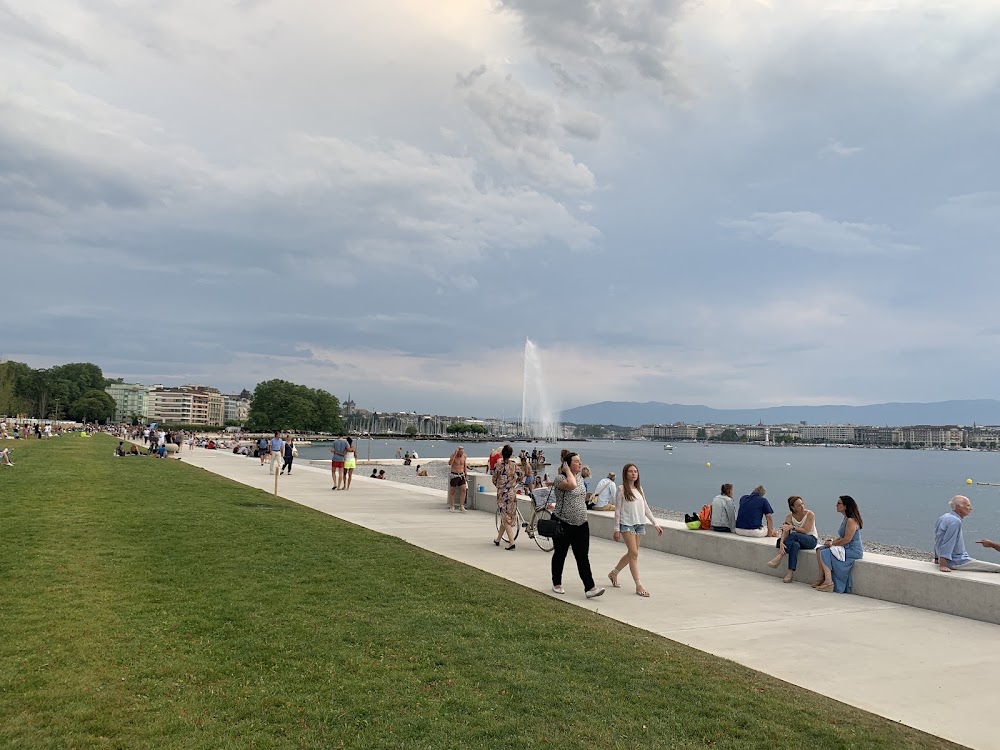 Plage des Eaux-Vives