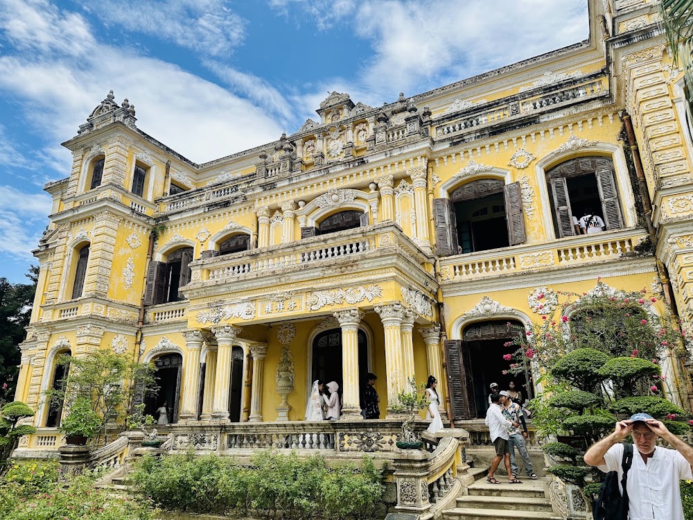 An Dinh Palace