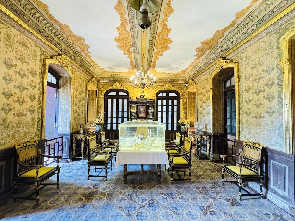An Dinh Palace photo 3