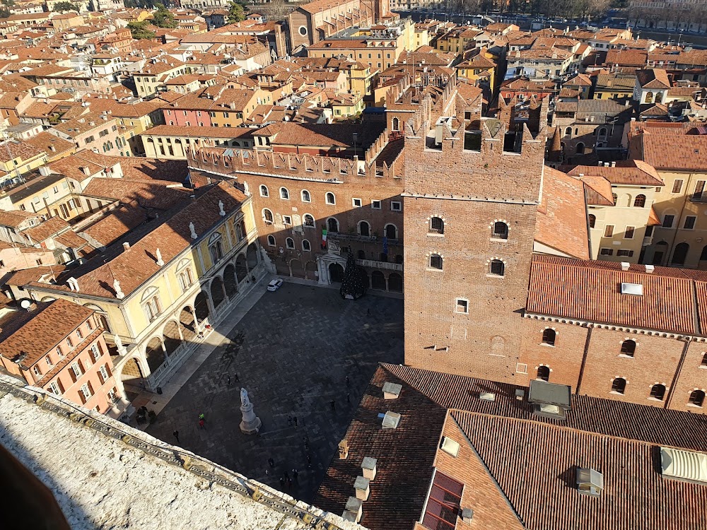Piazza dei Signori photo 3