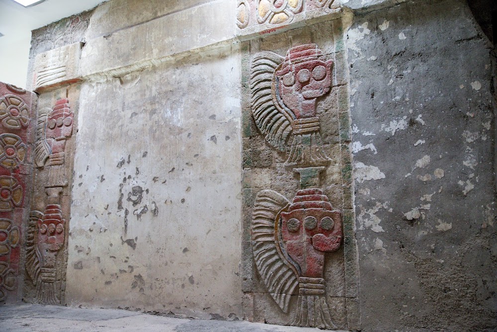 Palace of the Quetzalpapalotl photo 3