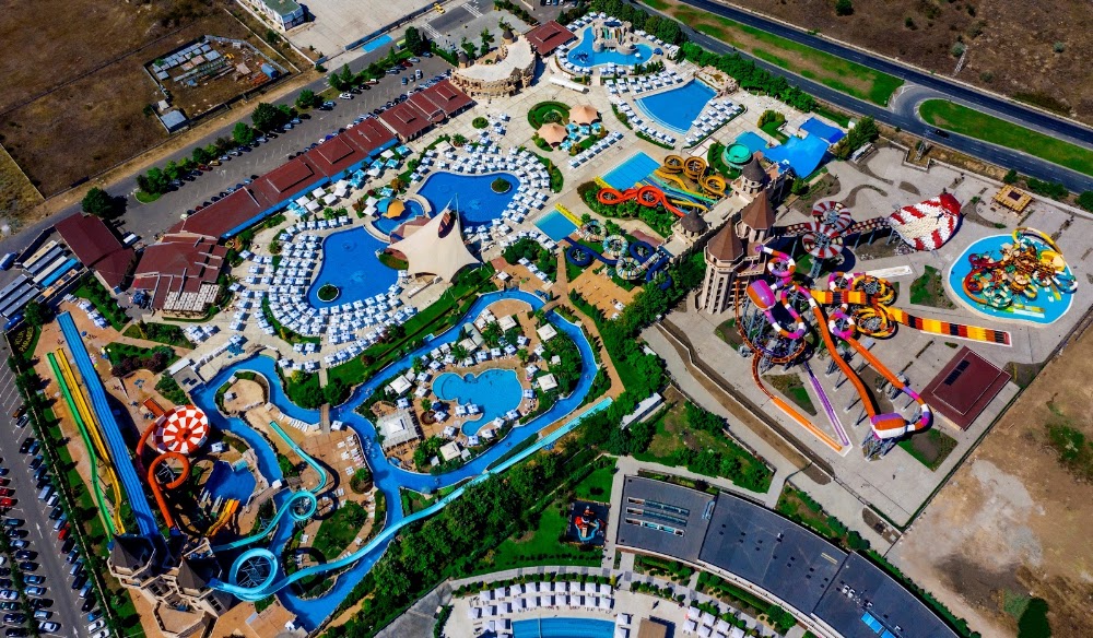 Aqua Paradise Water Park