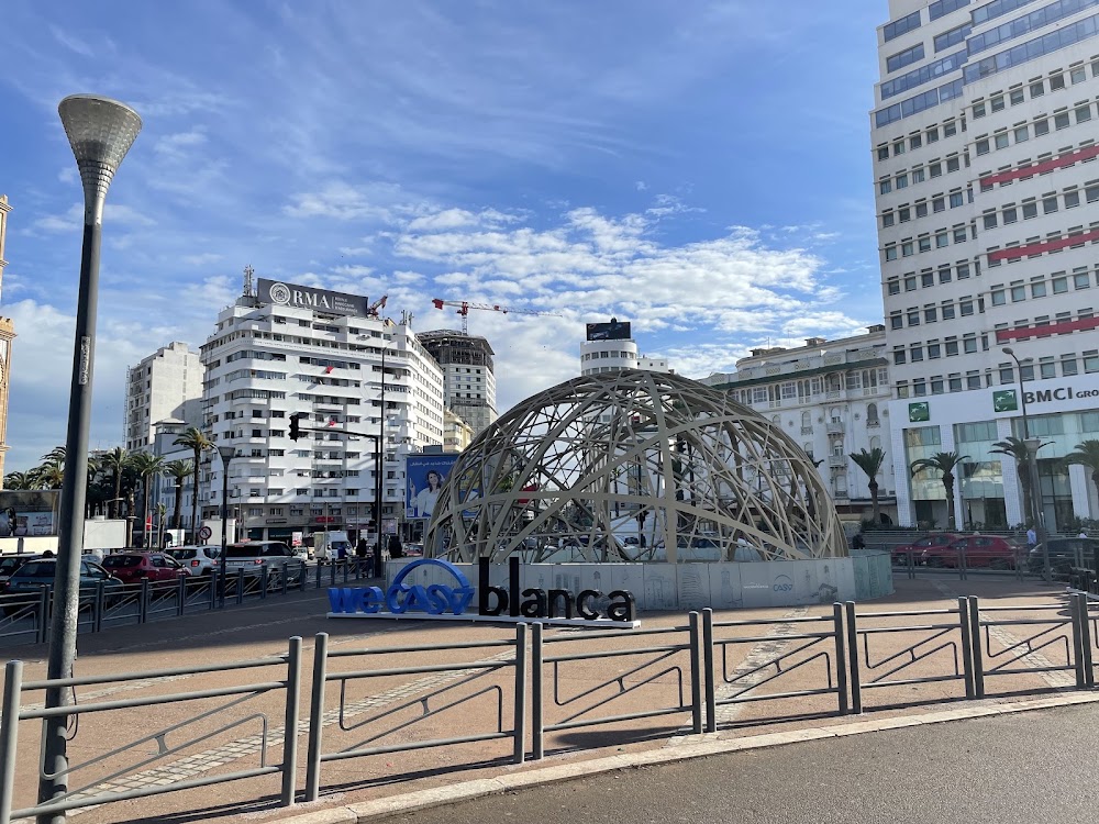 Place des Nations Unies photo 3