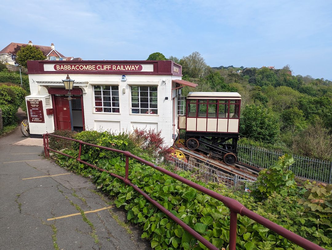 Babbacombe Cliff Railway photo 2