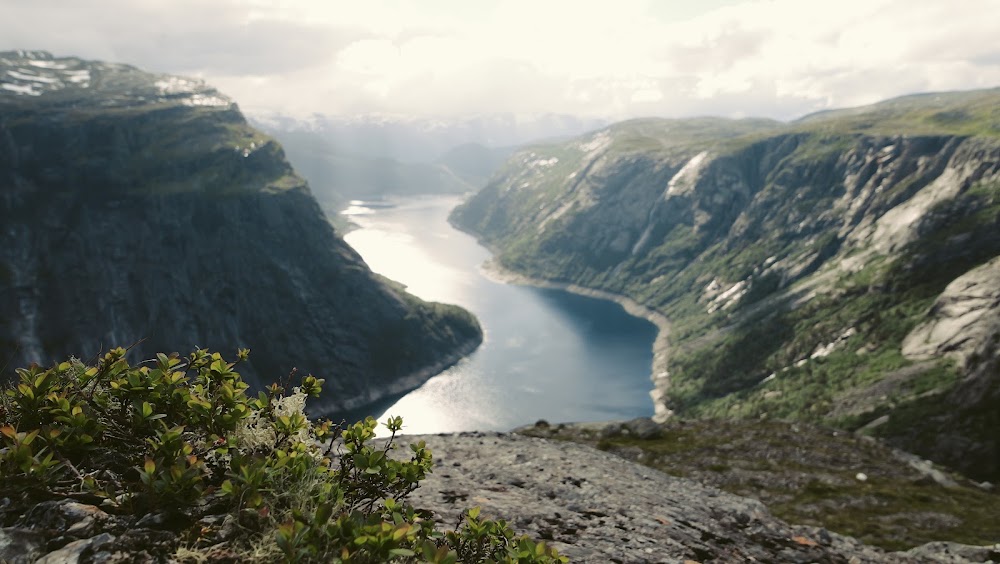 Trolltunga Adventure photo 2