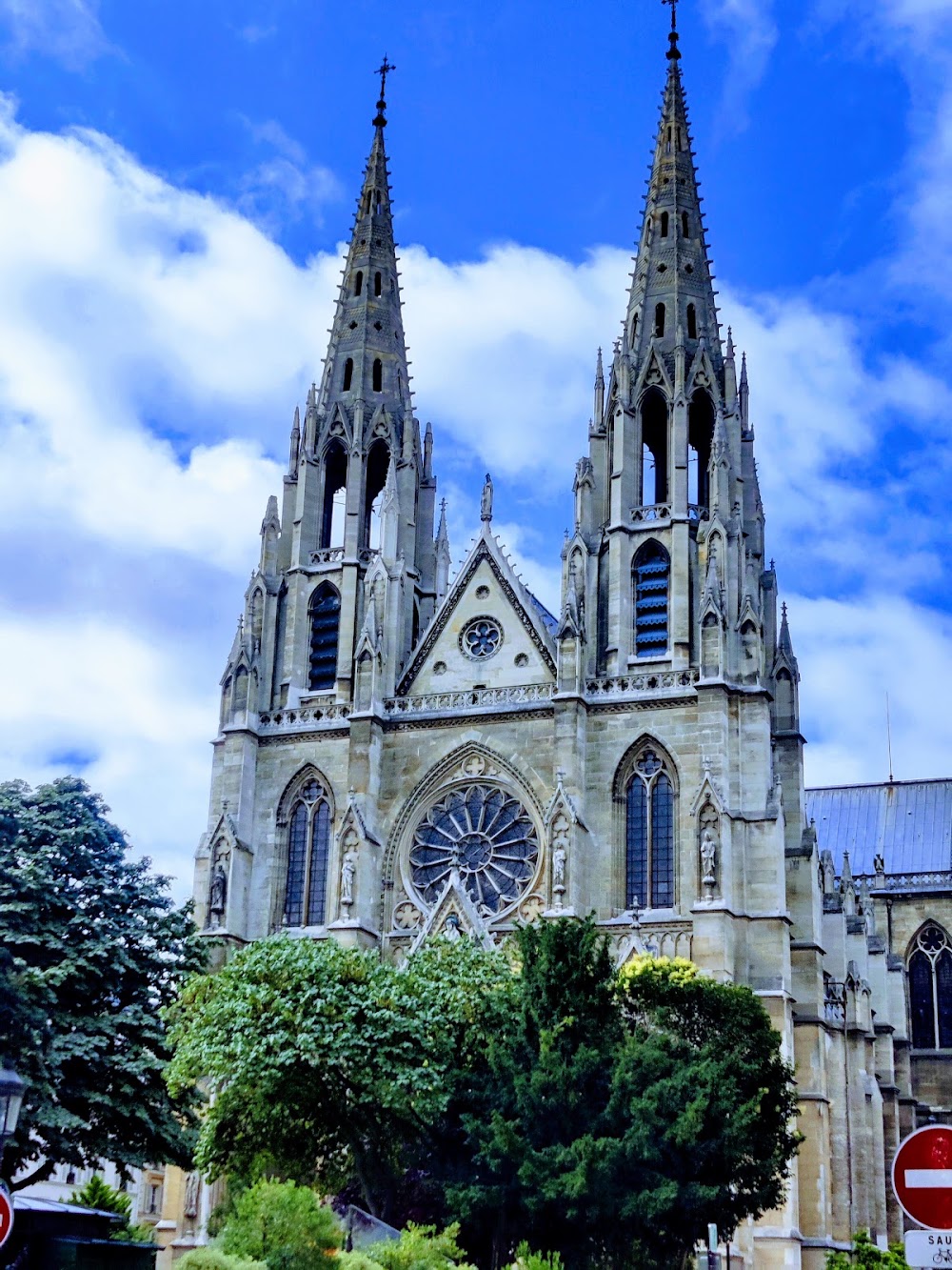 Basilique Ste-Clotilde photo 3