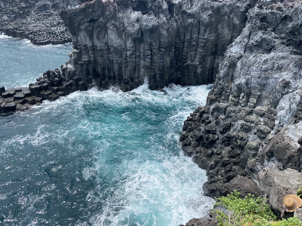 Jusangjeolli Cliffs photo 2