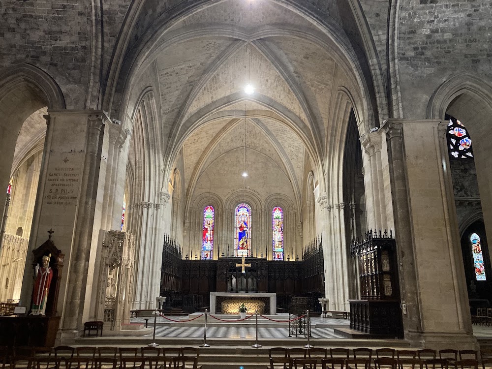 Saint-Seurin Basilica photo 3