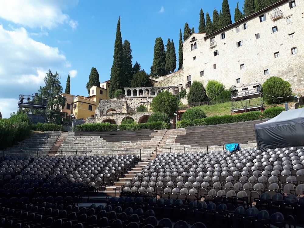 Roman Theater (Teatro Romano)