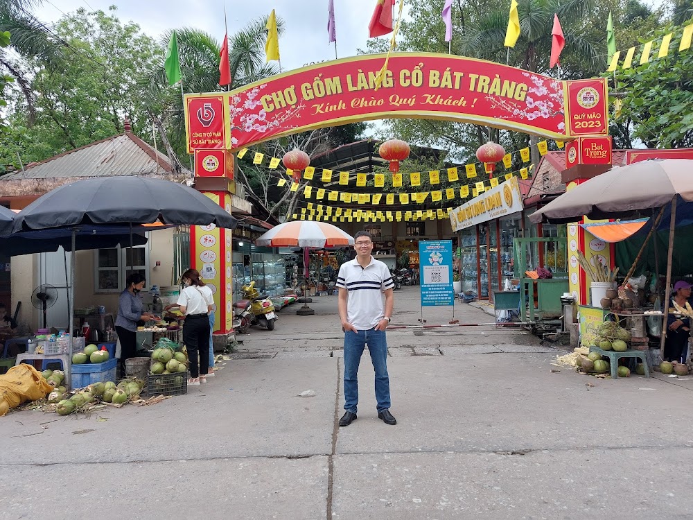 Bat Trang Ceramic Village