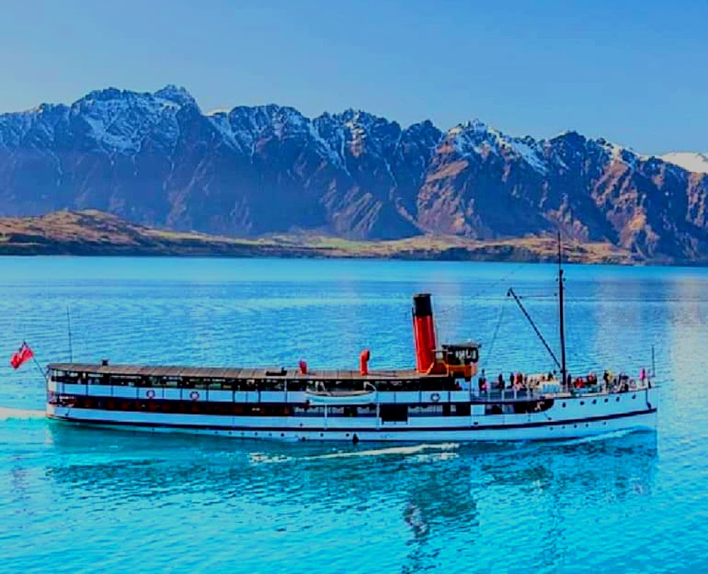 TSS Earnslaw Steamship photo 3