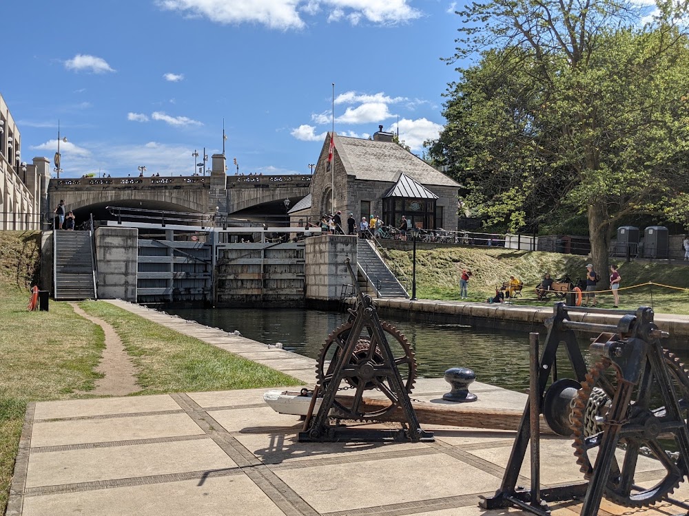 Ottawa Locks photo 3