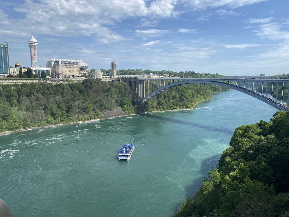 Maid of the Mist boat tour photo 3