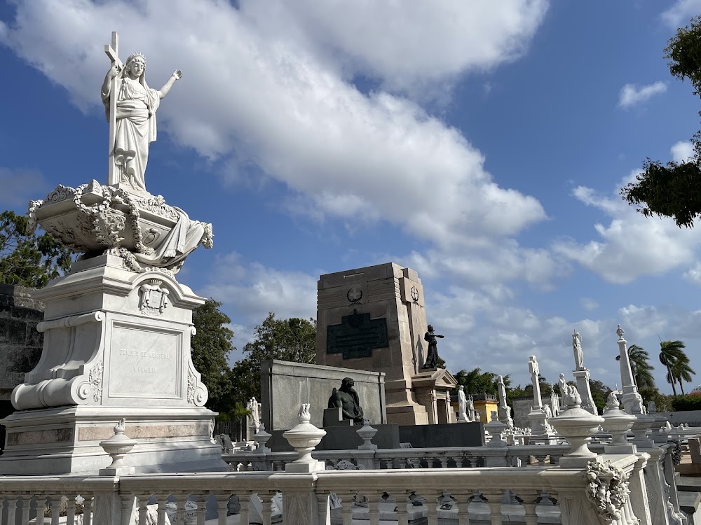 Necropolis Cristóbal Colón photo 2