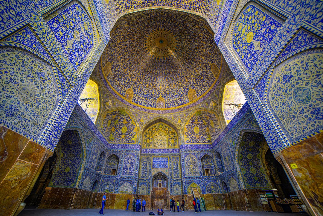 Shah Mosque photo 2