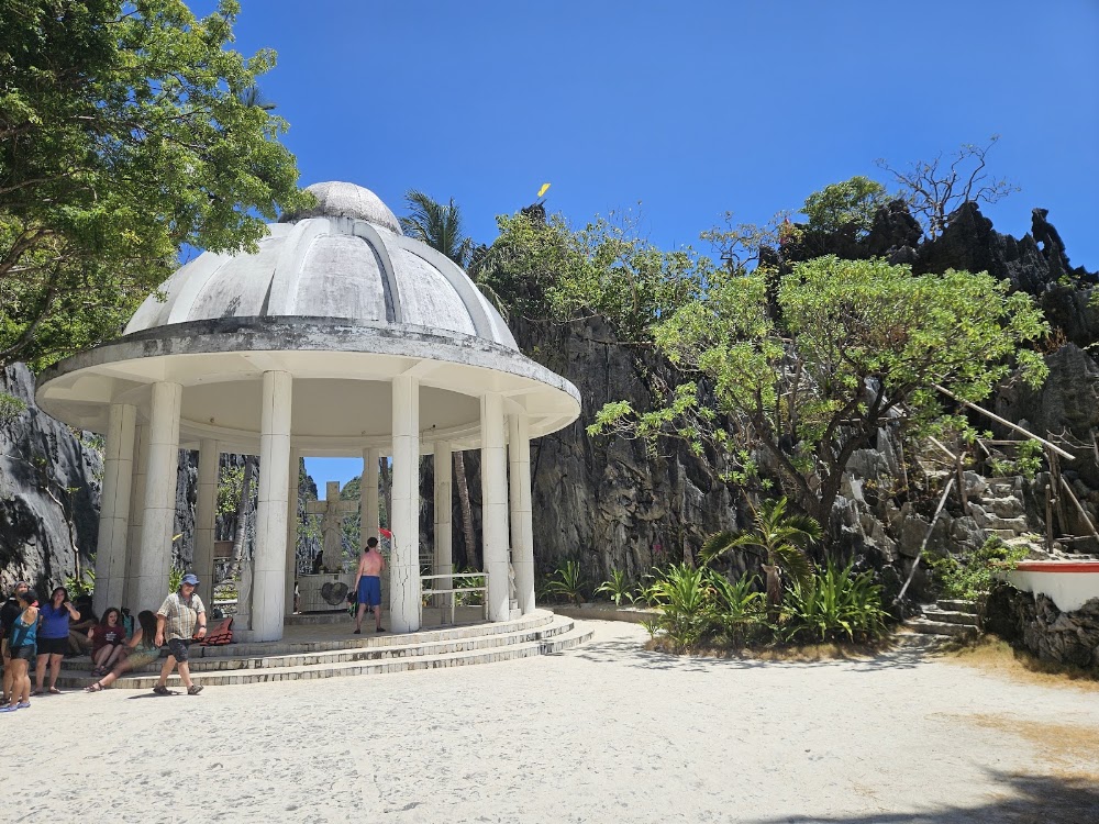 Matinloc Shrine photo 3