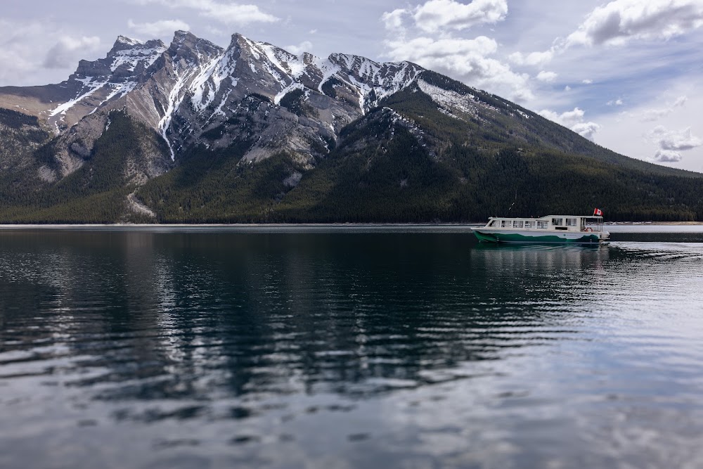 Banff Lake Cruise photo 2