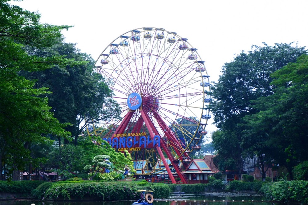 Dunia Fantasi Theme Park